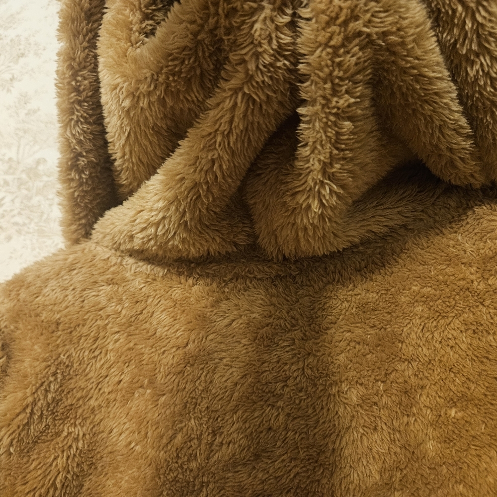 d&Co fuzzy hooded jacket XSMALL - Picture 4 of 11
